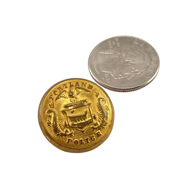 Antique Portland Police Brass Uniform Button - Picture 7 of 7